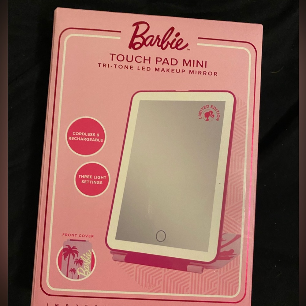 Impressions vanity Barbie touch pad mini Tri tone LED make up mirror